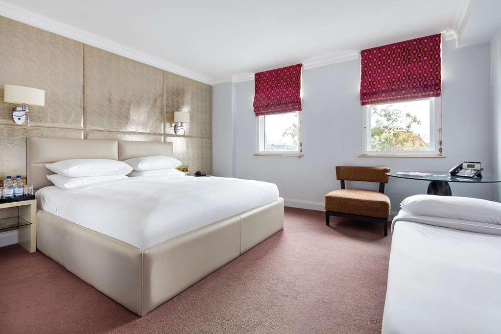 Radisson Blu Edwardian Mercer Street Hotel, 5*