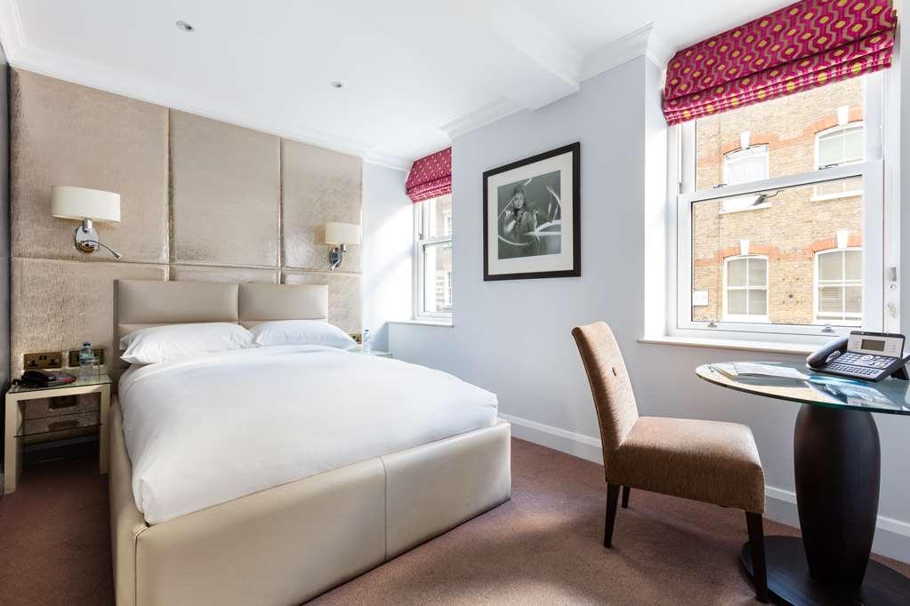Radisson Blu Hotel, Mercer Street London